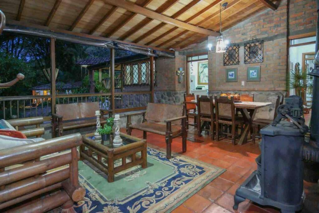 Вилла Finca Punta De Piedra Salento, Quindio Экстерьер фото