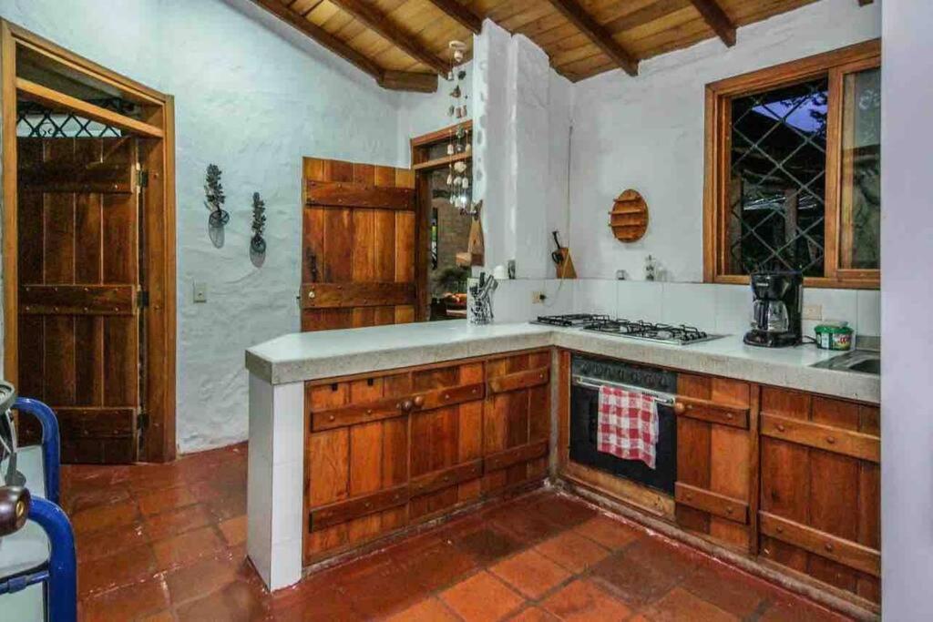 Вилла Finca Punta De Piedra Salento, Quindio Экстерьер фото